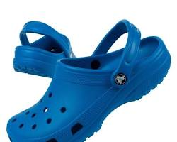 slippers & crocs